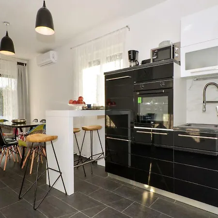 Apartment Deluxe Porto Trogir