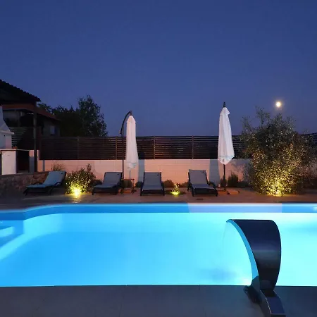 Deluxe Porto Apartman *